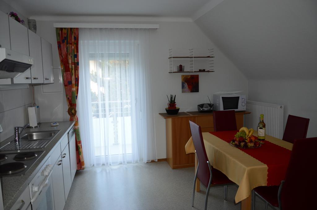 Haus Thon Διαμέρισμα Bodensdorf Δωμάτιο φωτογραφία