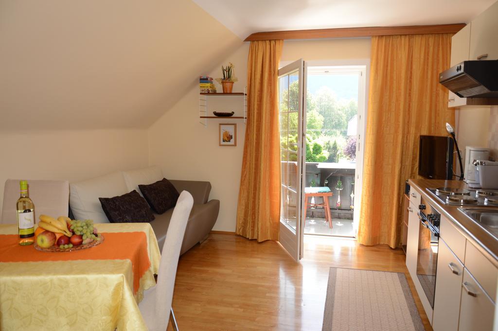Haus Thon Διαμέρισμα Bodensdorf Εξωτερικό φωτογραφία