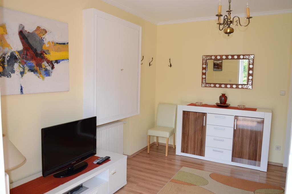 Haus Thon Διαμέρισμα Bodensdorf Δωμάτιο φωτογραφία